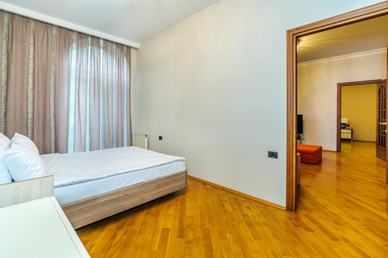 Appartement Vip Apartamen Nizami Street à Baku Extérieur photo