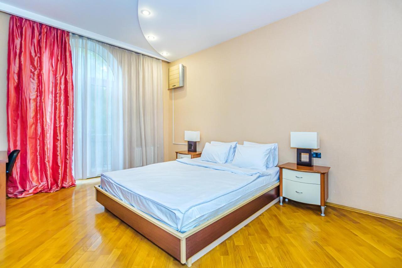 Appartement Vip Apartamen Nizami Street à Baku Extérieur photo