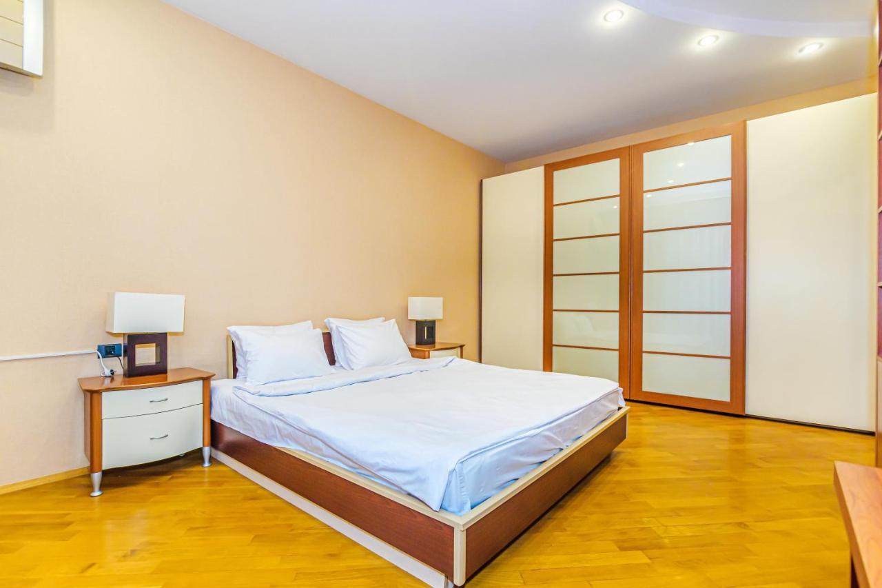 Appartement Vip Apartamen Nizami Street à Baku Extérieur photo